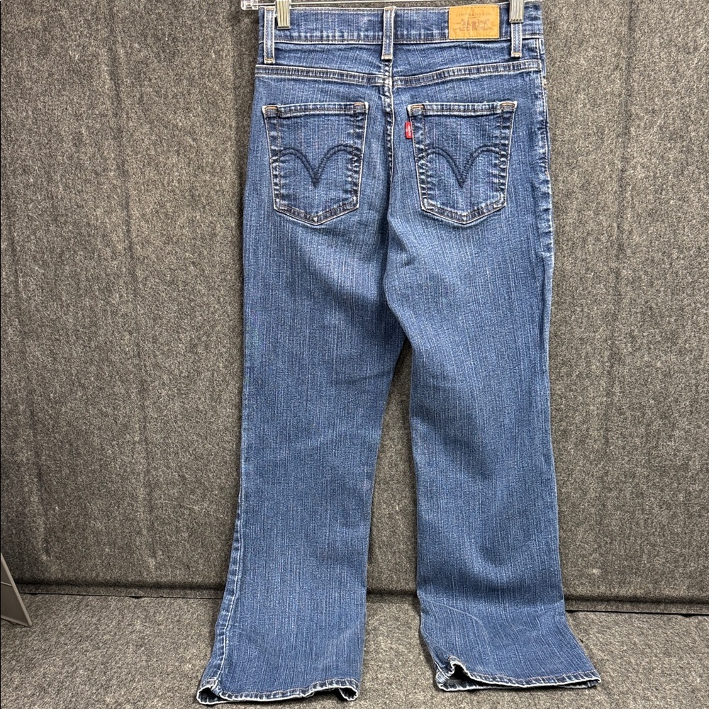 Levi's Classic Blue Flare Jeans - Picture 3 of 7